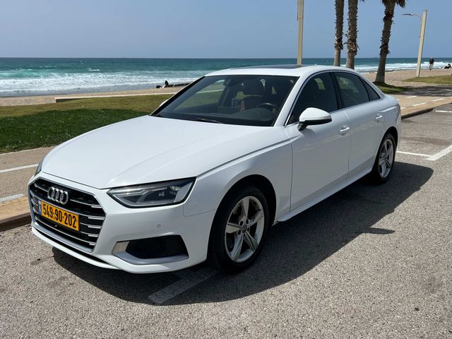 מודעת רכב אאודי A4