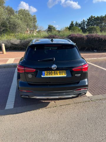 אם ג'י EHS PHEV