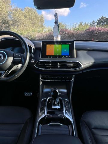 אם ג'י EHS PHEV