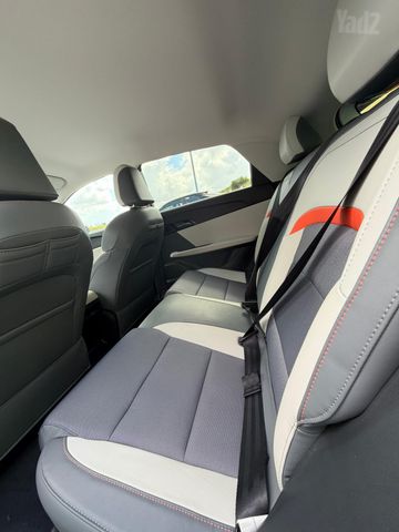 קאדילק XT4