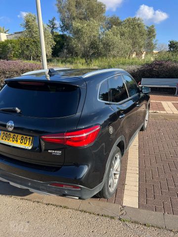 אם ג'י EHS PHEV