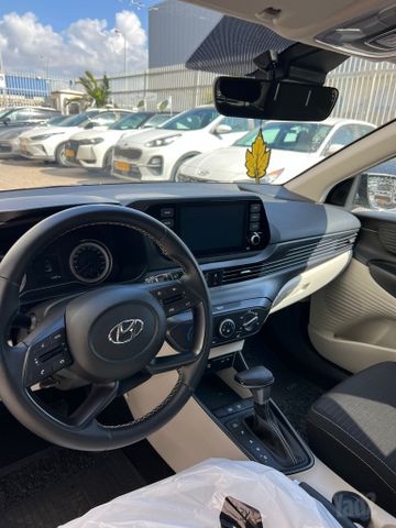 יונדאי i20