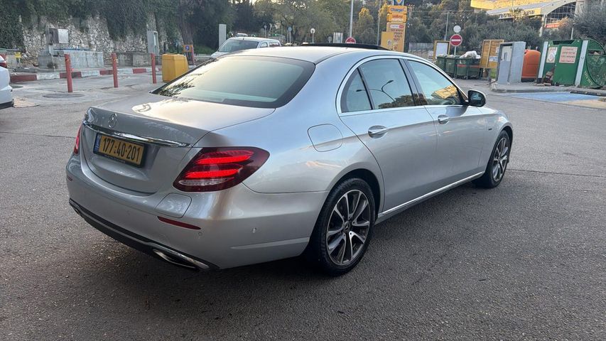 מרצדס-בנץ E-class