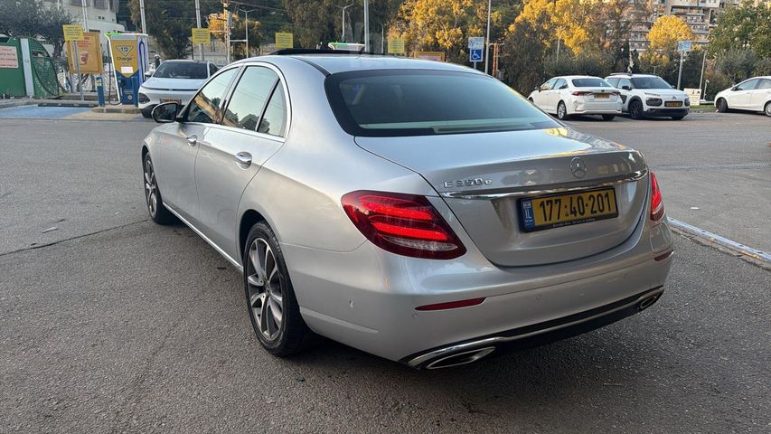 מרצדס-בנץ E-class