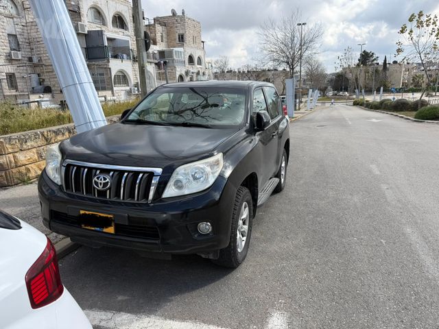 מודעת רכב טויוטה לנד קרוזר