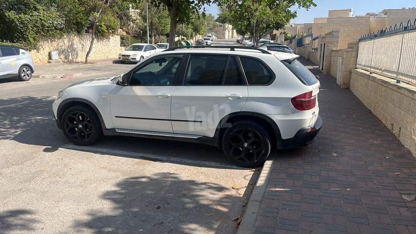 ב מ וו X5