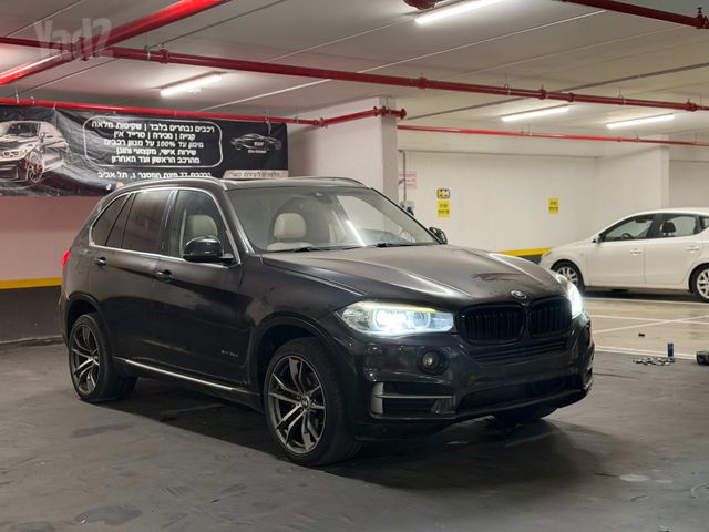 ב מ וו X5