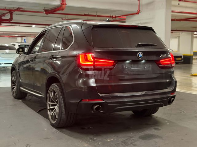 ב מ וו X5