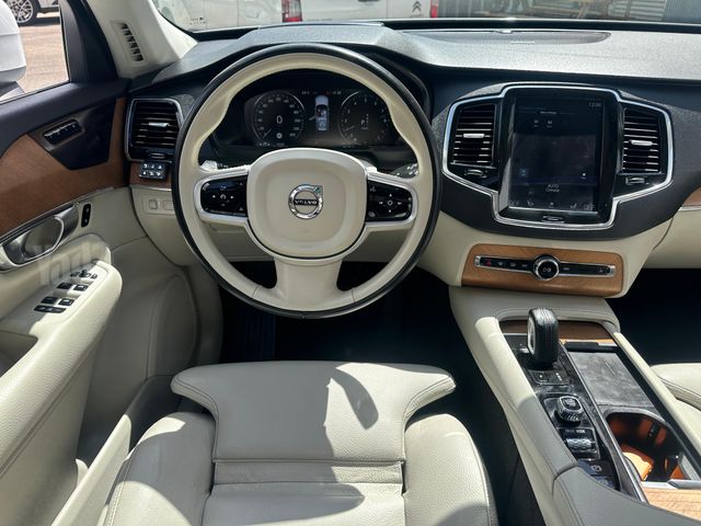 וולוו XC90