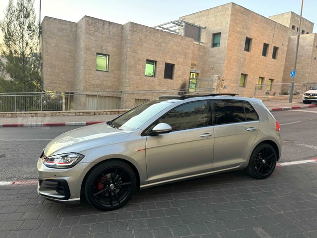 פולקסווגן גולף