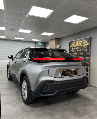 טויוטה C-HR