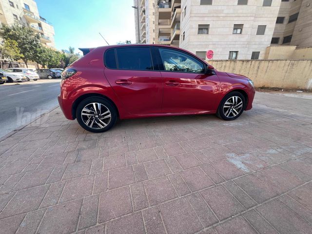 פיג'ו 208