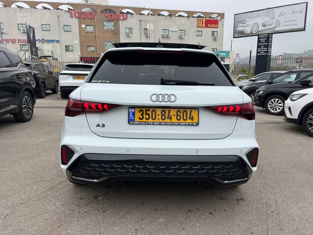 אאודי A3