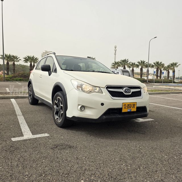 מודעת רכב סובארו XV