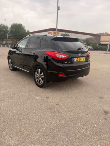 יונדאי ix35