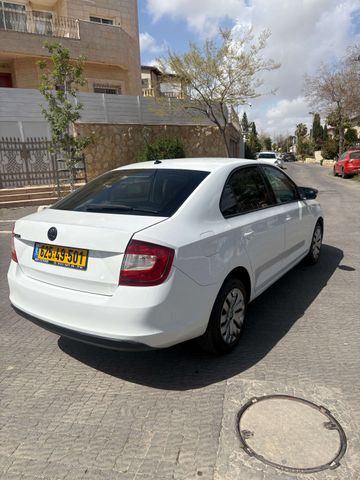 סקודה ראפיד