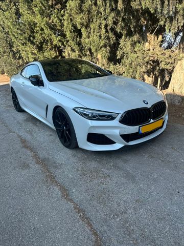 מודעת רכב ב מ וו סדרה 8