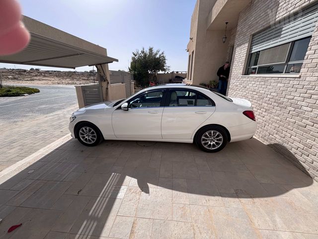 מרצדס-בנץ C-class