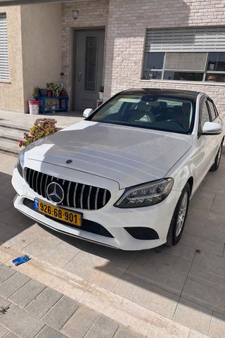 מודעת רכב מרצדס-בנץ C-class