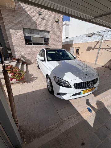 מרצדס-בנץ C-class