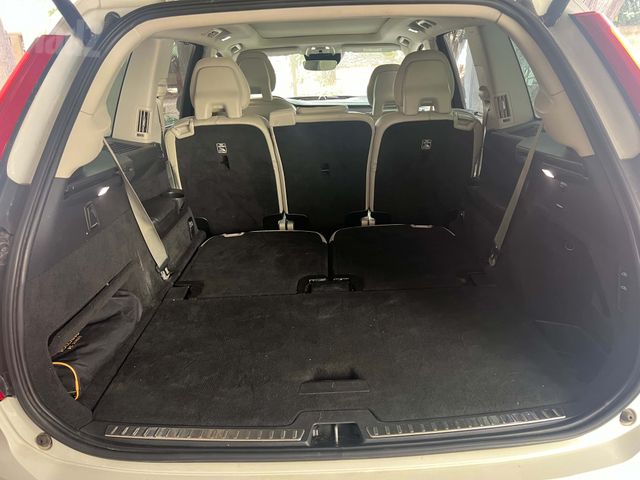 וולוו XC90