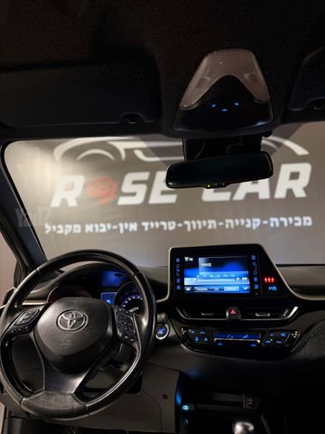 טויוטה C-HR