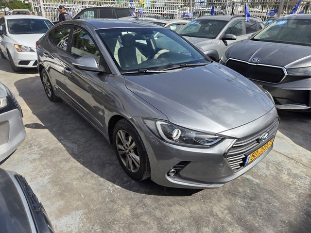 יונדאי אלנטרה