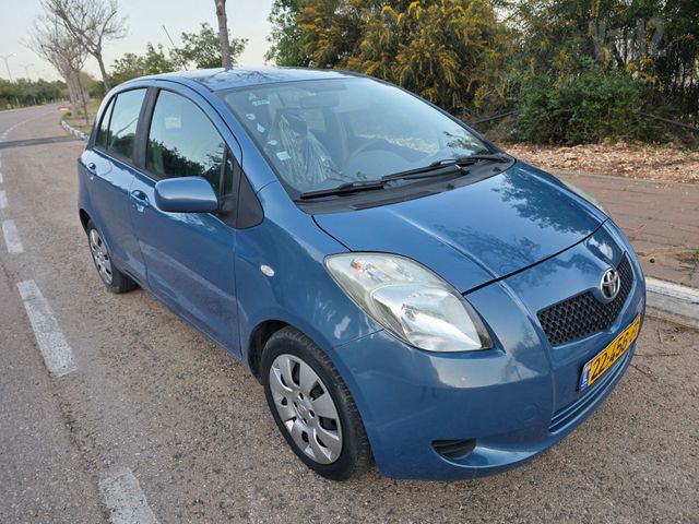 מודעת רכב טויוטה יאריס