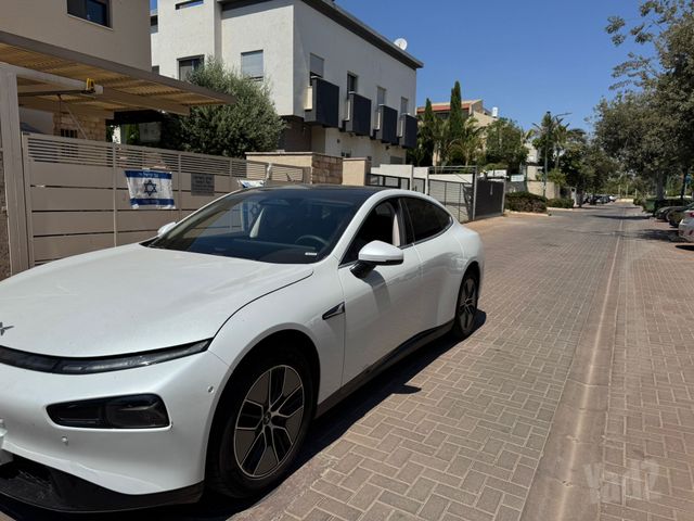 מודעת רכב אקספנג P7