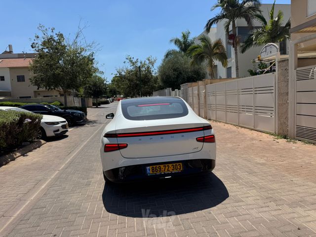 אקספנג P7