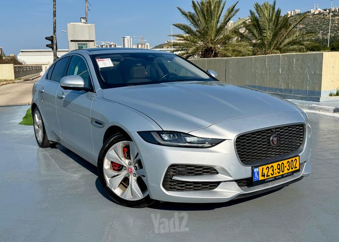 יגואר XE