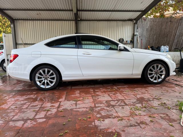 מרצדס-בנץ C-class