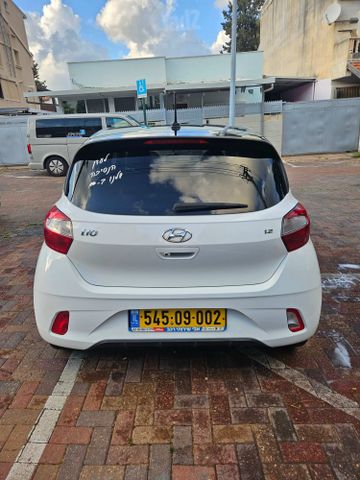 יונדאי i10