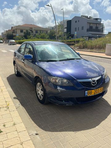 מודעת רכב מאזדה 3