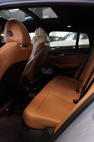 ב מ וו X4