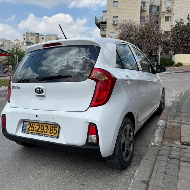 קיה פיקנטו