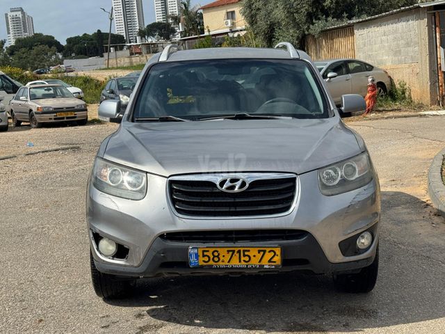 יונדאי סנטה פה