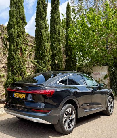 אאודי E-tron