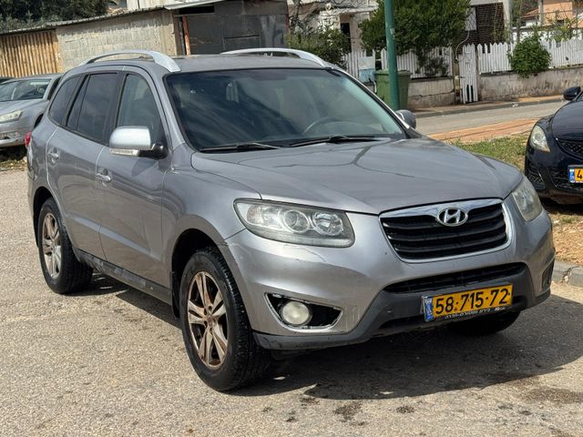 יונדאי סנטה פה