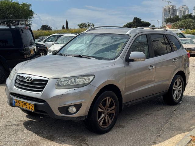 יונדאי סנטה פה