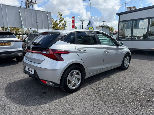 יונדאי i20