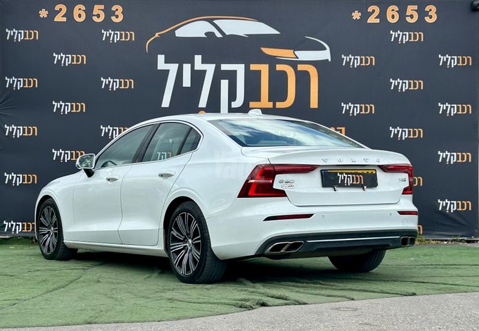 וולוו S60
