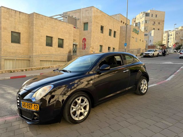 אלפא רומיאו מיטו