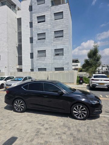 סקודה אוקטביה