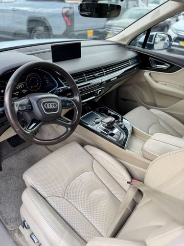 אאודי Q7