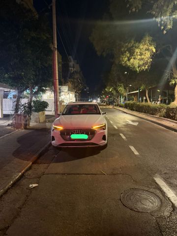 אאודי E-tron