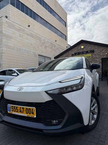 טויוטה C-HR