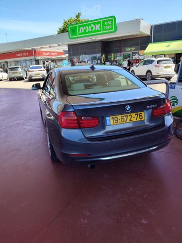 מודעת רכב ב מ וו סדרה 3