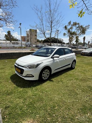 מודעת רכב יונדאי i20