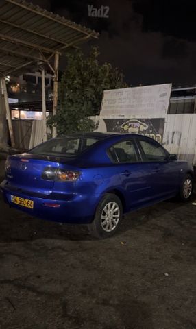 מודעת רכב מאזדה 3